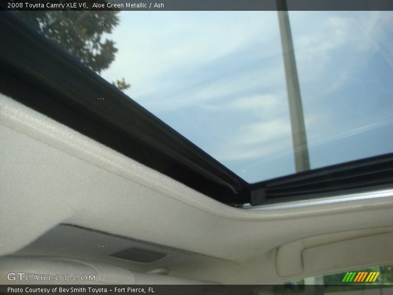 Aloe Green Metallic / Ash 2008 Toyota Camry XLE V6