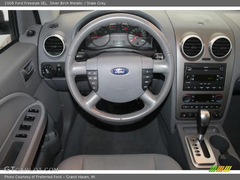 Silver Birch Metallic / Shale Grey 2006 Ford Freestyle SEL