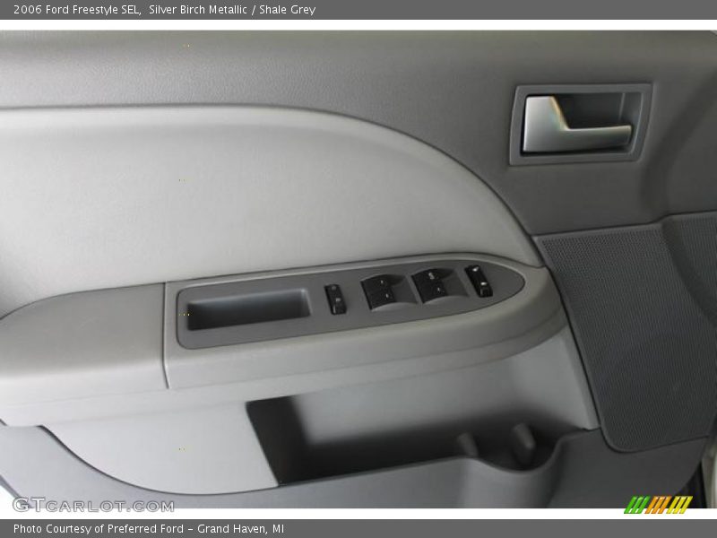 Silver Birch Metallic / Shale Grey 2006 Ford Freestyle SEL