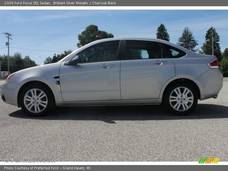 Brilliant Silver Metallic / Charcoal Black 2009 Ford Focus SEL Sedan