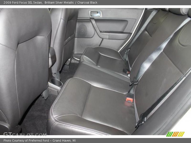 Brilliant Silver Metallic / Charcoal Black 2009 Ford Focus SEL Sedan
