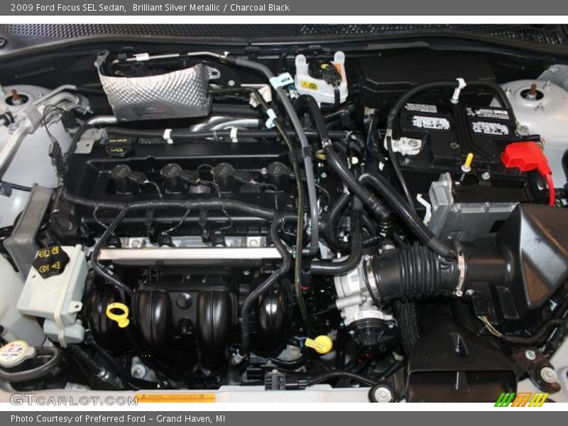 Brilliant Silver Metallic / Charcoal Black 2009 Ford Focus SEL Sedan