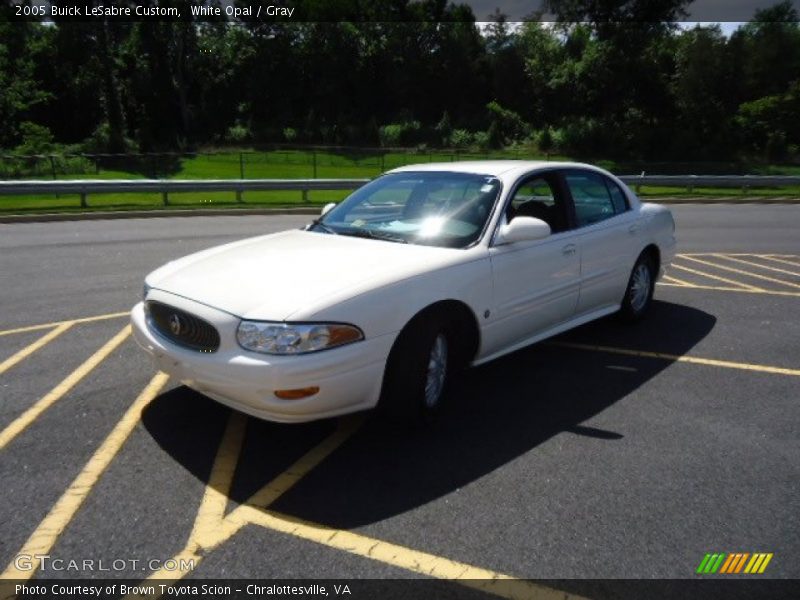 White Opal / Gray 2005 Buick LeSabre Custom