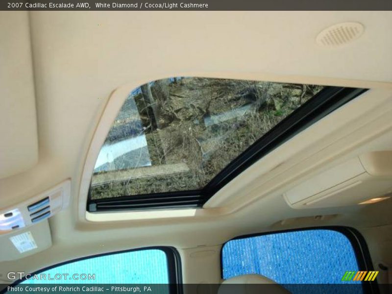 White Diamond / Cocoa/Light Cashmere 2007 Cadillac Escalade AWD