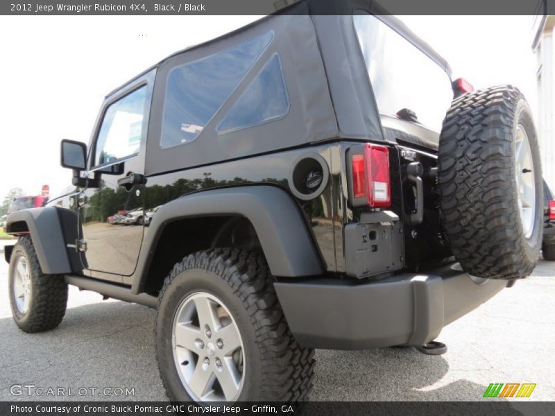 Black / Black 2012 Jeep Wrangler Rubicon 4X4