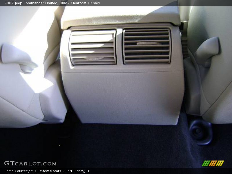 Black Clearcoat / Khaki 2007 Jeep Commander Limited
