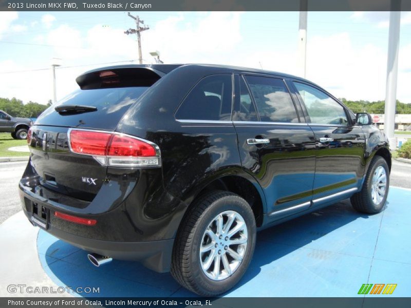  2013 MKX FWD Tuxedo Black
