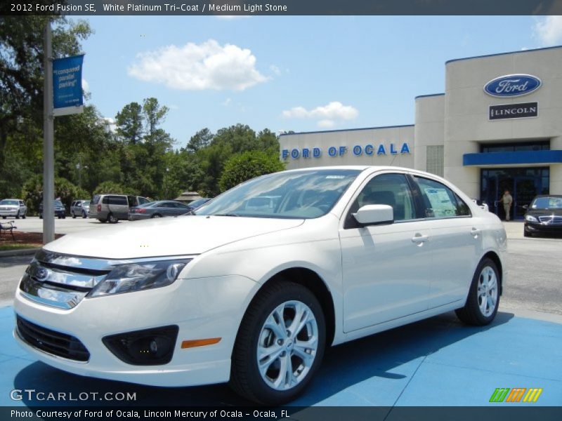 White Platinum Tri-Coat / Medium Light Stone 2012 Ford Fusion SE