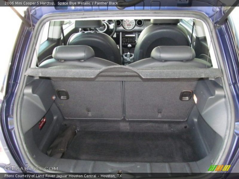  2006 Cooper S Hardtop Trunk
