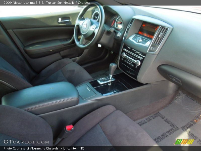 Tuscan Sun Metallic / Charcoal 2009 Nissan Maxima 3.5 S