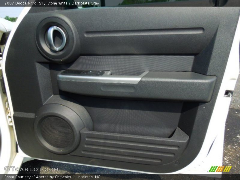 Stone White / Dark Slate Gray 2007 Dodge Nitro R/T