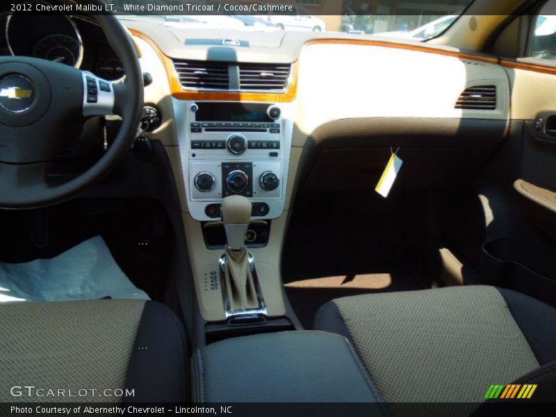 White Diamond Tricoat / Cocoa/Cashmere 2012 Chevrolet Malibu LT