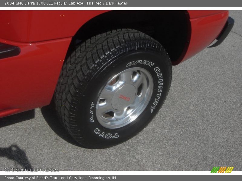 Fire Red / Dark Pewter 2004 GMC Sierra 1500 SLE Regular Cab 4x4