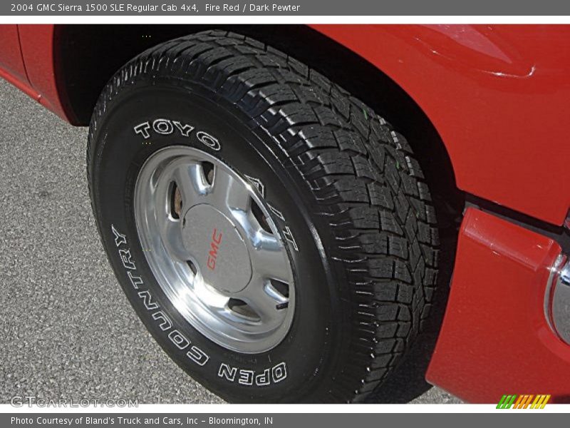 Fire Red / Dark Pewter 2004 GMC Sierra 1500 SLE Regular Cab 4x4