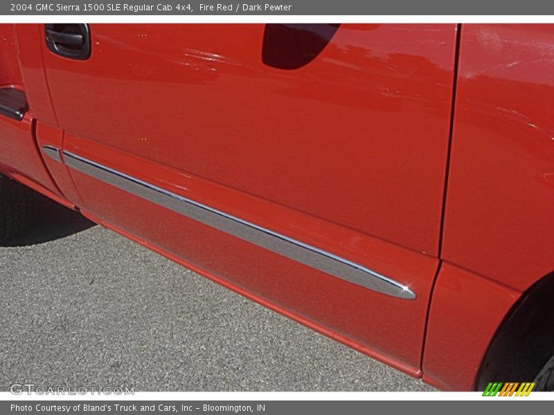 Fire Red / Dark Pewter 2004 GMC Sierra 1500 SLE Regular Cab 4x4