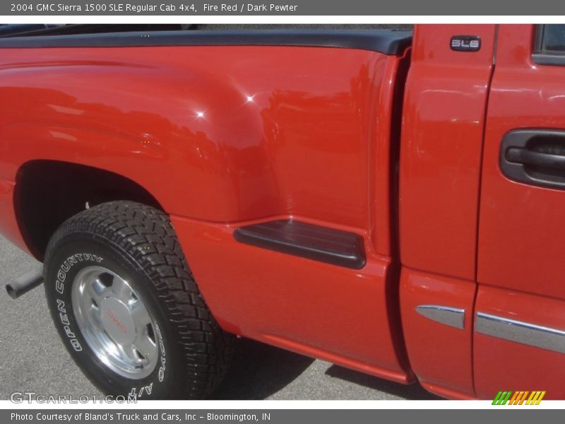 Fire Red / Dark Pewter 2004 GMC Sierra 1500 SLE Regular Cab 4x4