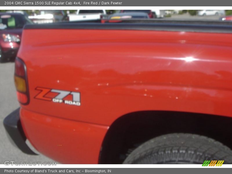 Fire Red / Dark Pewter 2004 GMC Sierra 1500 SLE Regular Cab 4x4