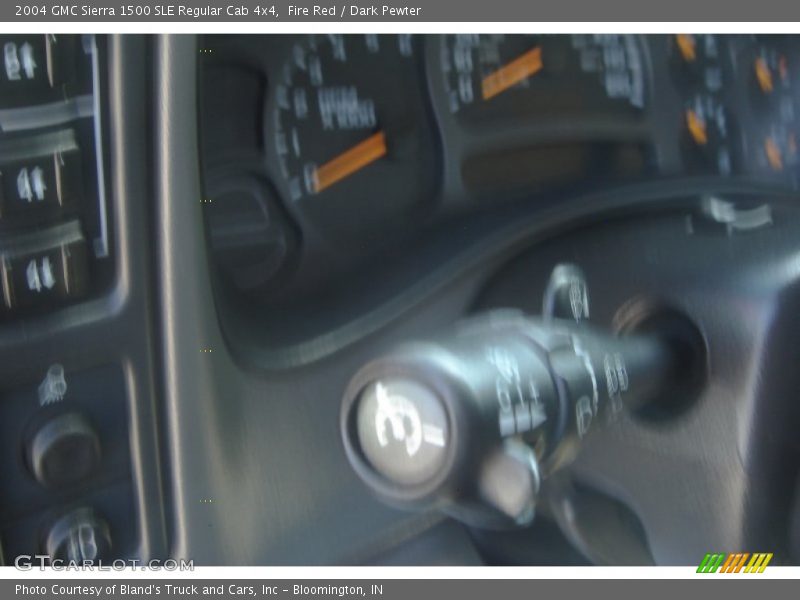 Fire Red / Dark Pewter 2004 GMC Sierra 1500 SLE Regular Cab 4x4