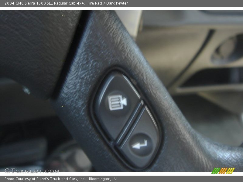 Fire Red / Dark Pewter 2004 GMC Sierra 1500 SLE Regular Cab 4x4