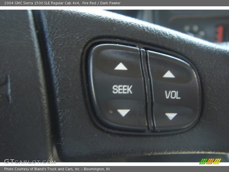 Fire Red / Dark Pewter 2004 GMC Sierra 1500 SLE Regular Cab 4x4