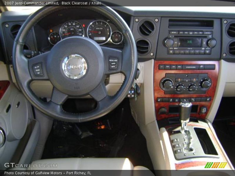 Black Clearcoat / Khaki 2007 Jeep Commander Limited