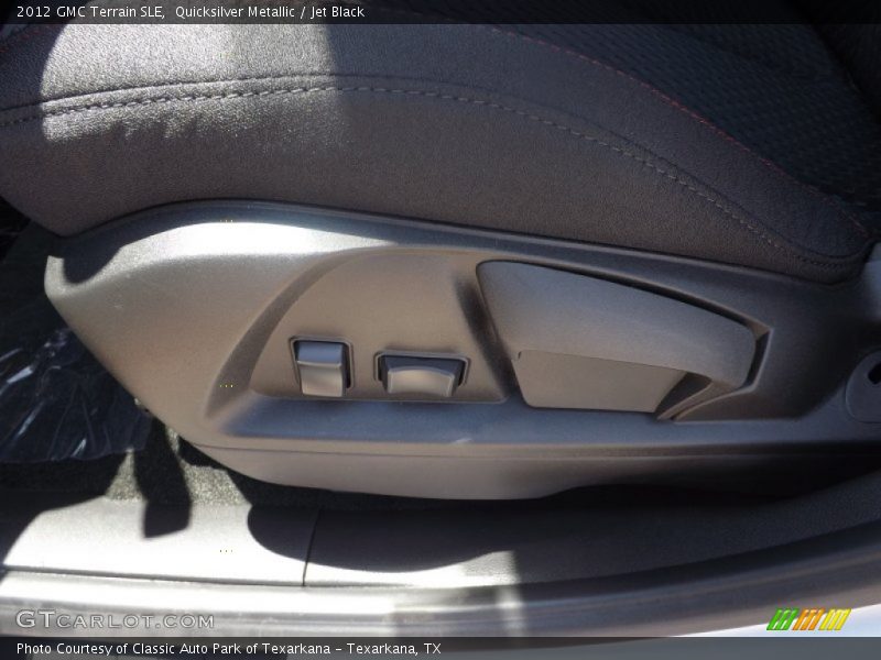 Quicksilver Metallic / Jet Black 2012 GMC Terrain SLE