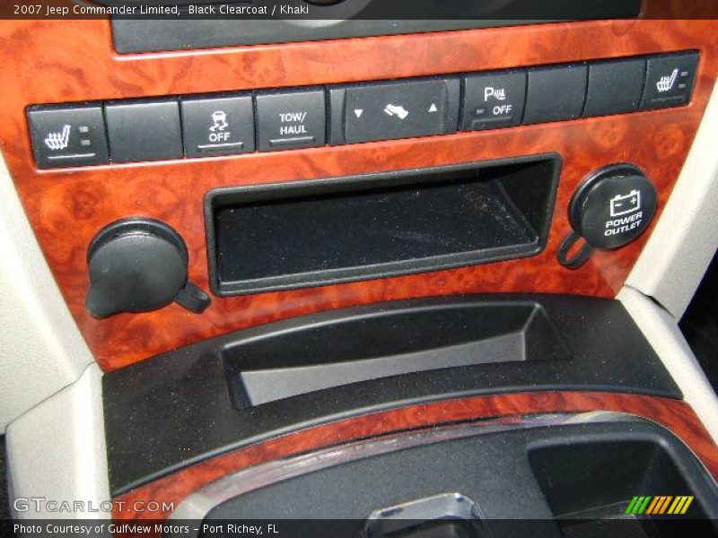 Black Clearcoat / Khaki 2007 Jeep Commander Limited
