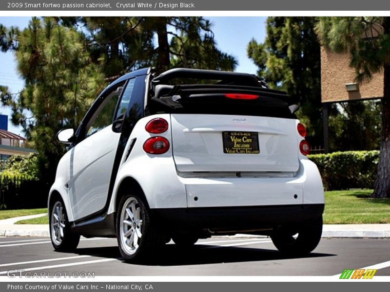Crystal White / Design Black 2009 Smart fortwo passion cabriolet
