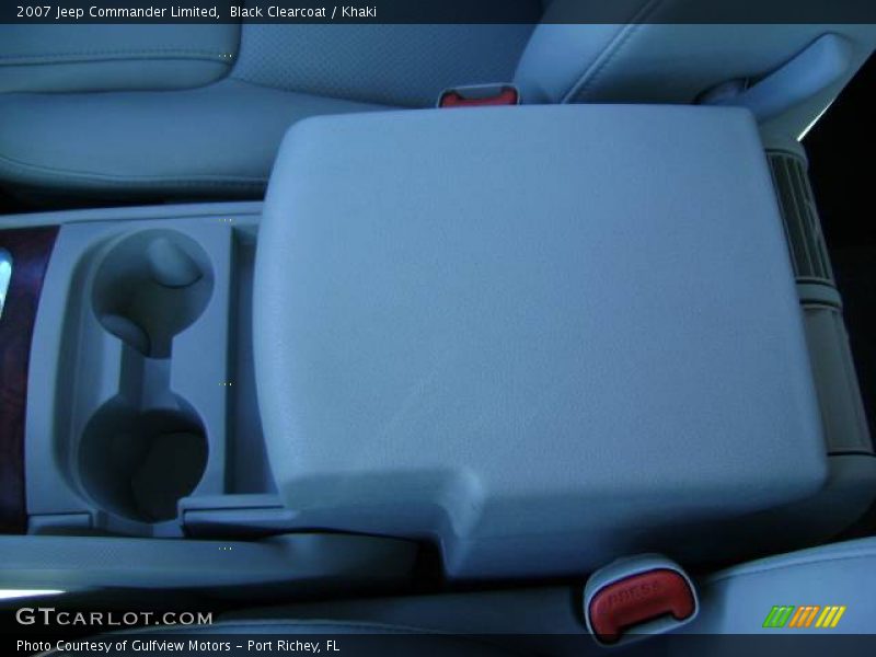 Black Clearcoat / Khaki 2007 Jeep Commander Limited