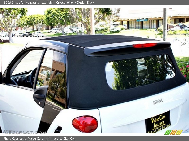 Crystal White / Design Black 2009 Smart fortwo passion cabriolet