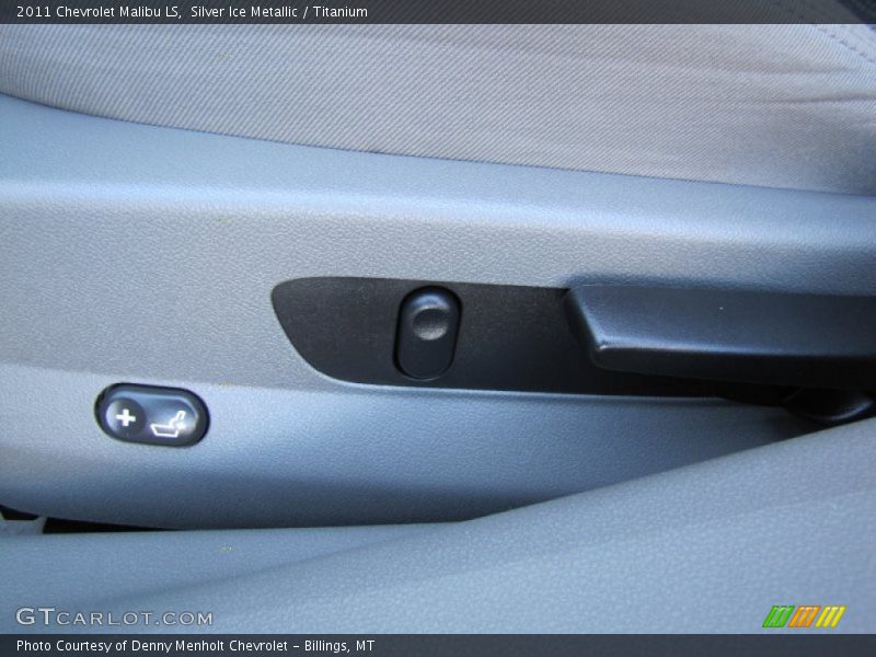 Silver Ice Metallic / Titanium 2011 Chevrolet Malibu LS