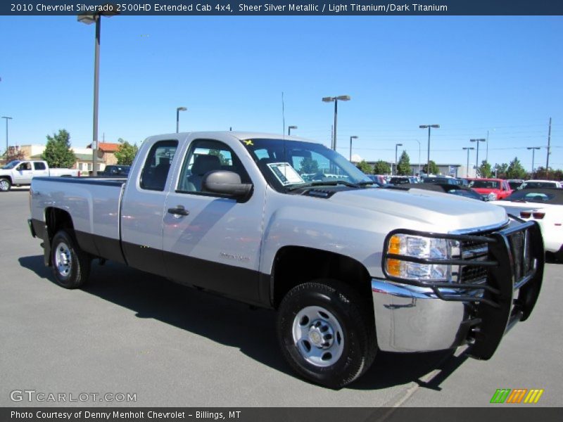 Front 3/4 View of 2010 Silverado 2500HD Extended Cab 4x4