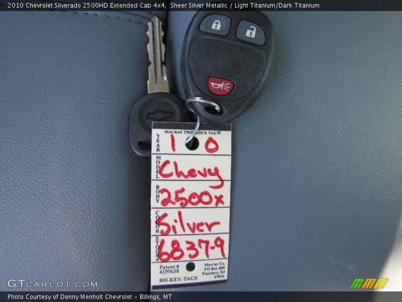 Keys of 2010 Silverado 2500HD Extended Cab 4x4