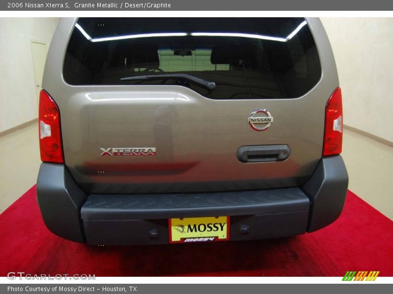 Granite Metallic / Desert/Graphite 2006 Nissan Xterra S