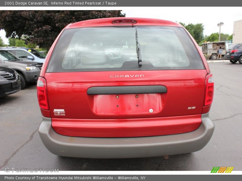 Inferno Red Tinted Pearlcoat / Taupe 2001 Dodge Caravan SE