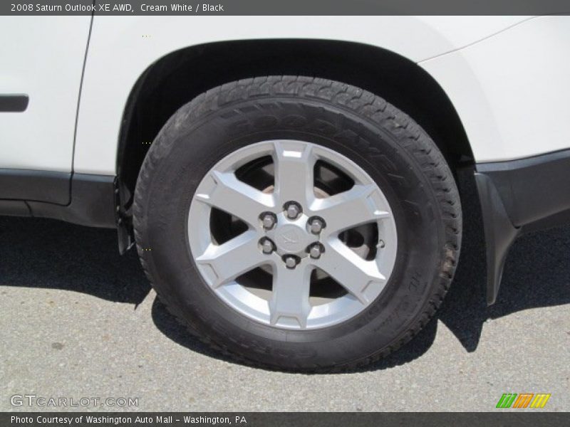 Cream White / Black 2008 Saturn Outlook XE AWD
