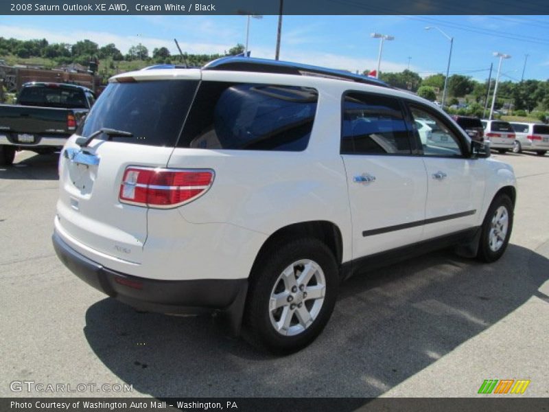 Cream White / Black 2008 Saturn Outlook XE AWD