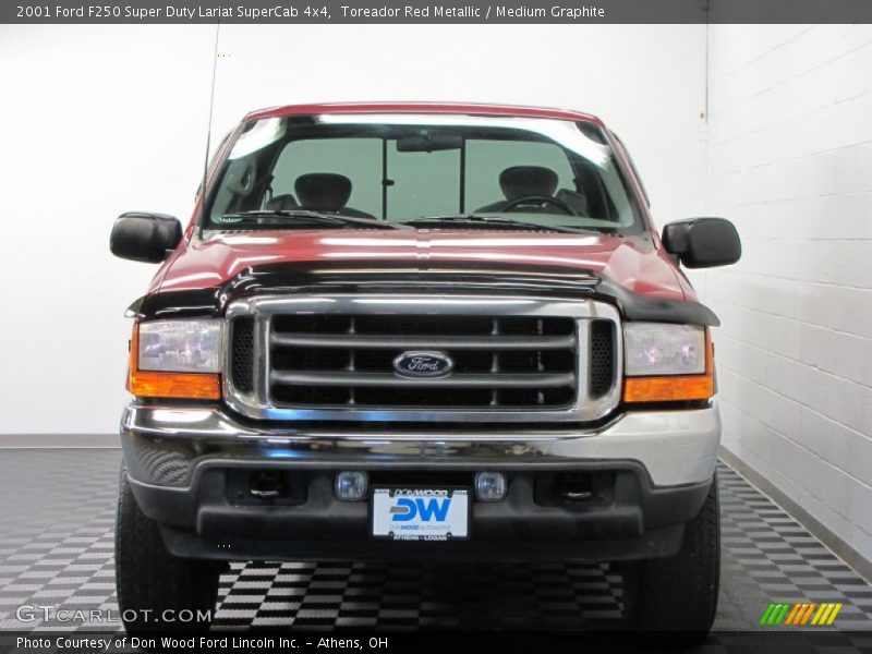 Toreador Red Metallic / Medium Graphite 2001 Ford F250 Super Duty Lariat SuperCab 4x4