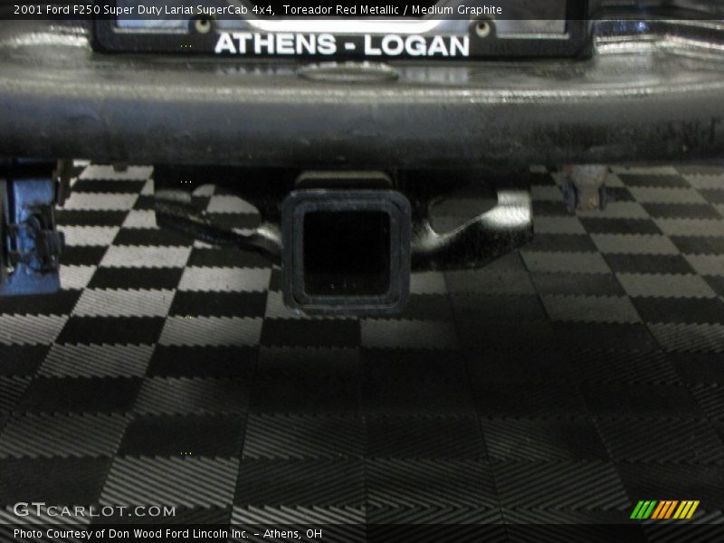 Toreador Red Metallic / Medium Graphite 2001 Ford F250 Super Duty Lariat SuperCab 4x4