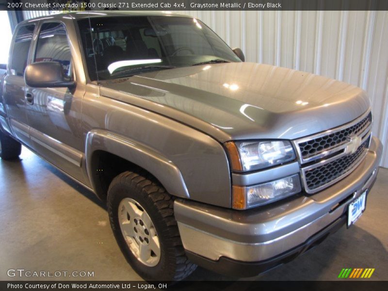 Graystone Metallic / Ebony Black 2007 Chevrolet Silverado 1500 Classic Z71 Extended Cab 4x4