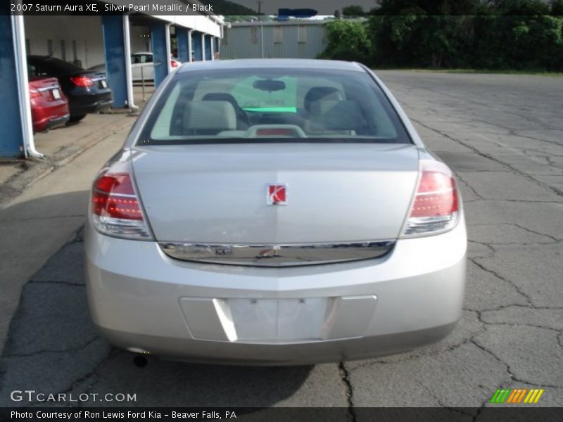 Silver Pearl Metallic / Black 2007 Saturn Aura XE