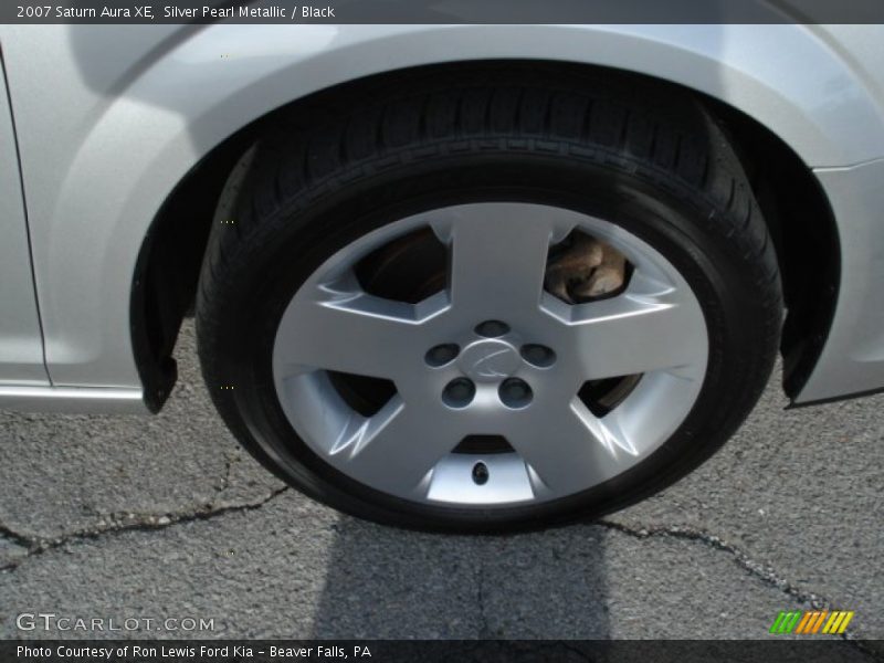 Silver Pearl Metallic / Black 2007 Saturn Aura XE