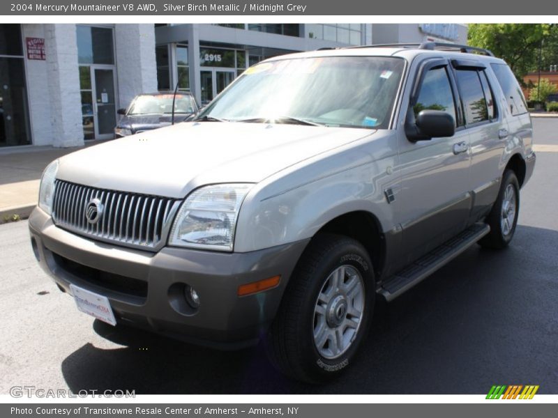 Silver Birch Metallic / Midnight Grey 2004 Mercury Mountaineer V8 AWD