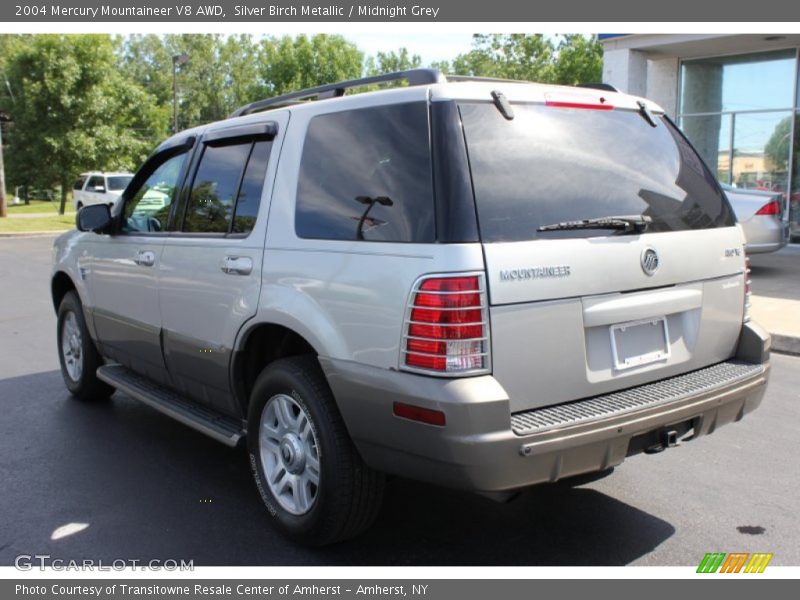 Silver Birch Metallic / Midnight Grey 2004 Mercury Mountaineer V8 AWD