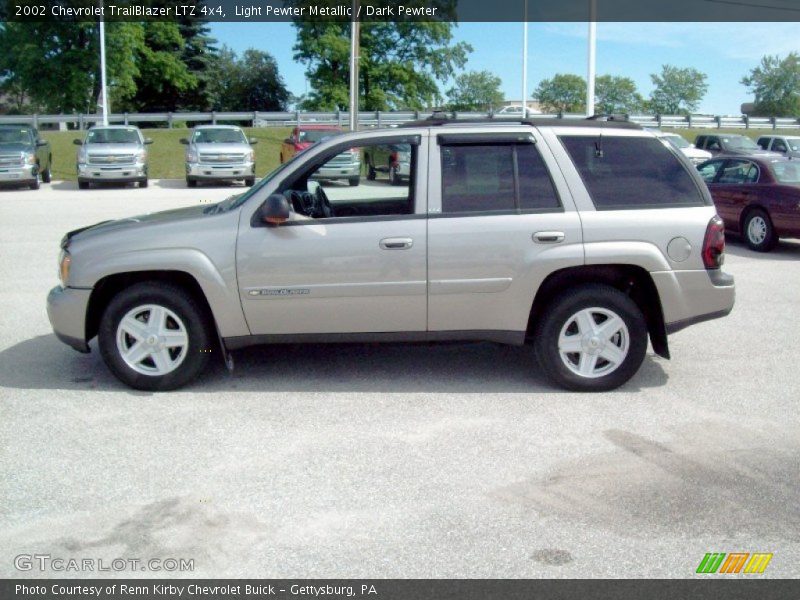 Light Pewter Metallic / Dark Pewter 2002 Chevrolet TrailBlazer LTZ 4x4