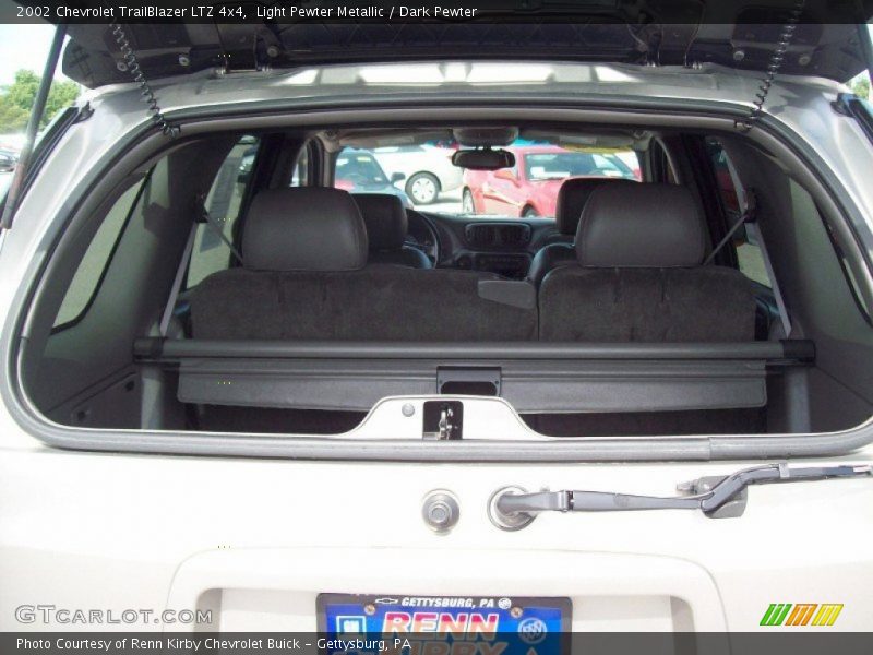 Light Pewter Metallic / Dark Pewter 2002 Chevrolet TrailBlazer LTZ 4x4