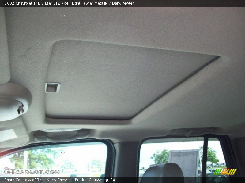 Light Pewter Metallic / Dark Pewter 2002 Chevrolet TrailBlazer LTZ 4x4