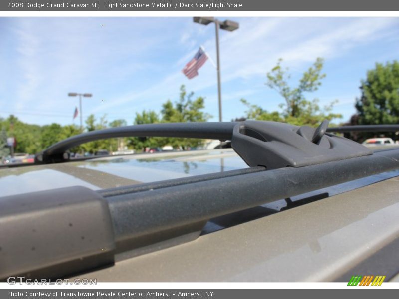 Light Sandstone Metallic / Dark Slate/Light Shale 2008 Dodge Grand Caravan SE