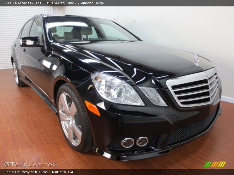 Front 3/4 View of 2010 E 350 Sedan