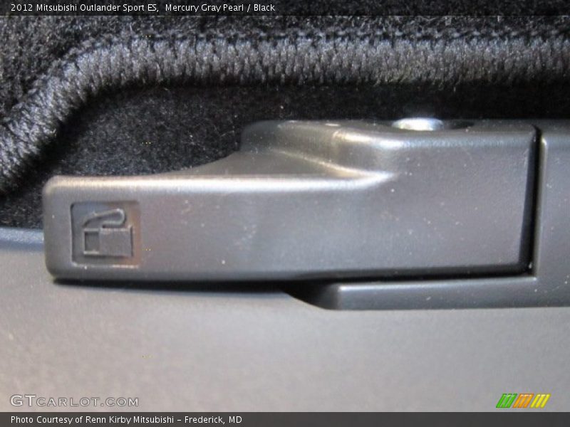 Mercury Gray Pearl / Black 2012 Mitsubishi Outlander Sport ES